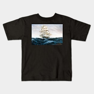 SQUARE RIGGER 'ARIEL'  AT SEA IN THE ATLANTIC Kids T-Shirt